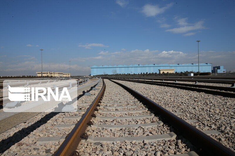 راهبرد بازار؛ راه آهن دورود – خرم آباد در صورت تامین اعتبار طی سه سال تکمیل می‌شود