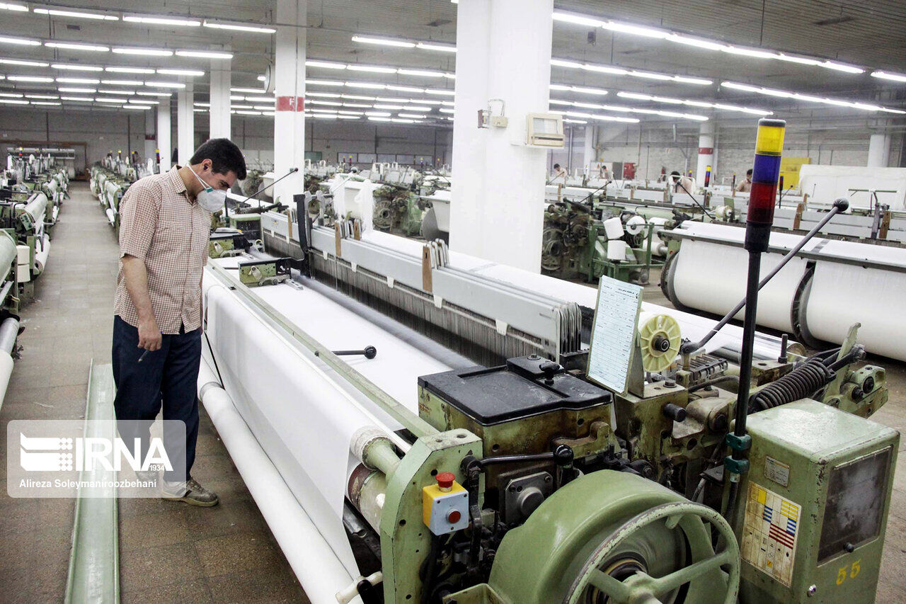 راهبرد بازار؛ اشتغالزایی صنعت نساجی و پوشاک برای افزون بر ۱۸ هزار نفر در یزد