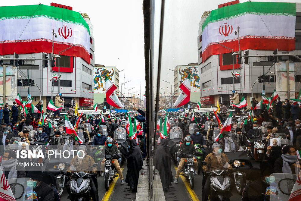 Iranians celebrate 43rd anniv. of Islamic Revolution