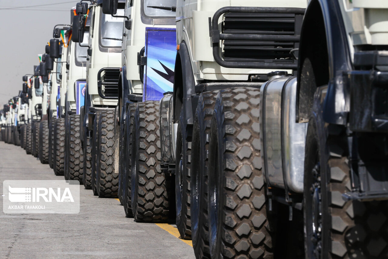 راهبرد بازار؛ مطالبات کامیونداران این هفته در کمیته پایش پیگیری می‌شود/ توافق با وزارت صمت برای توزیع روغن موتور